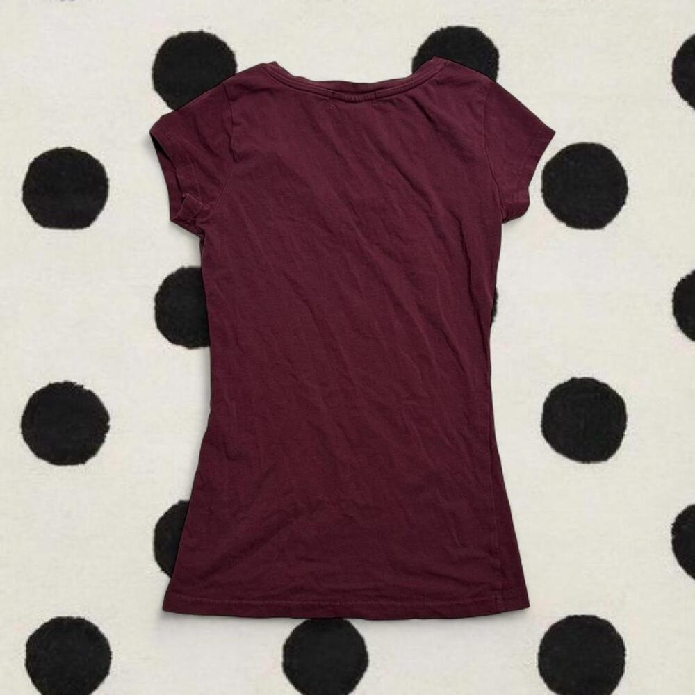 Burgundy Short Sleeve Fitted 95% Cotton Layering Staple Piece Womens Size Small - Picture 4 of 6